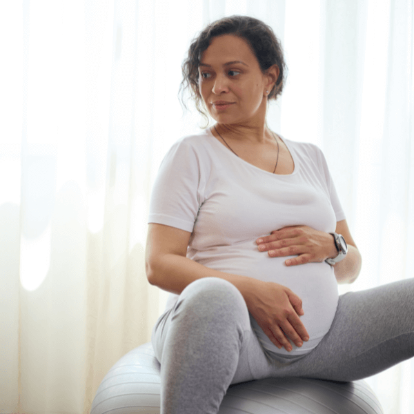 przygotowanie-do-porodu-woman-care-concept (3)